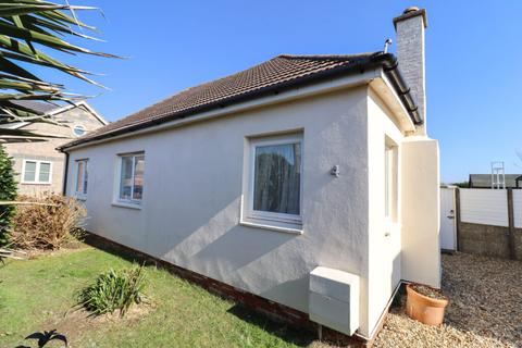 3 bedroom detached bungalow for sale, Nutbourne Road, Hayling Island