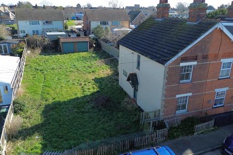 3 bedroom semi-detached house for sale, Coombe Road, Southminster