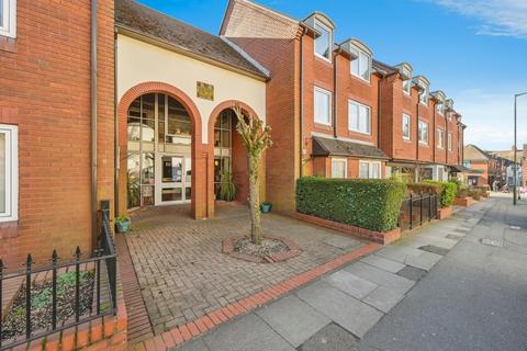 1 bedroom flat for sale, Homelodge House, Castle Dyke, Lichfield