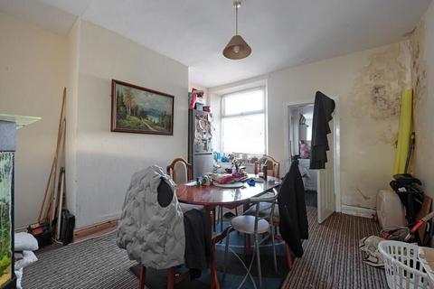 2 bedroom end of terrace house for sale, Villiers Street, Padiham, Burnley, Lancashire, BB12 8RB