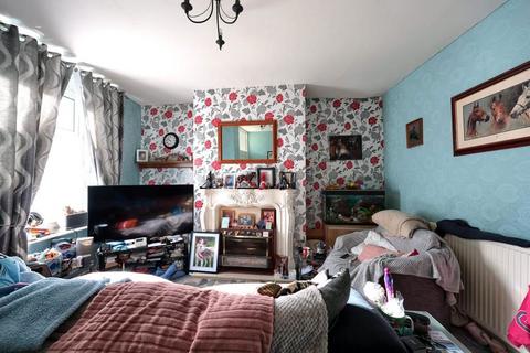 2 bedroom end of terrace house for sale, Villiers Street, Padiham, Burnley, Lancashire, BB12 8RB