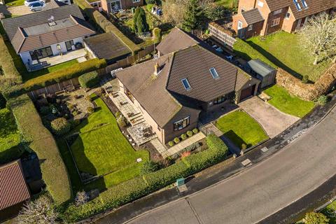 5 bedroom detached bungalow for sale, Mountain Ash, Marlow Bottom, Buckinghamshire, SL7 3PB