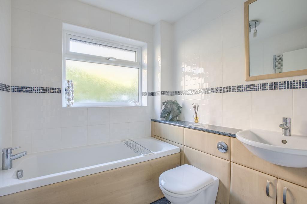 8 Mountain Ash, Marlow Bottom, SL7 3 PB (LOW RES)-7