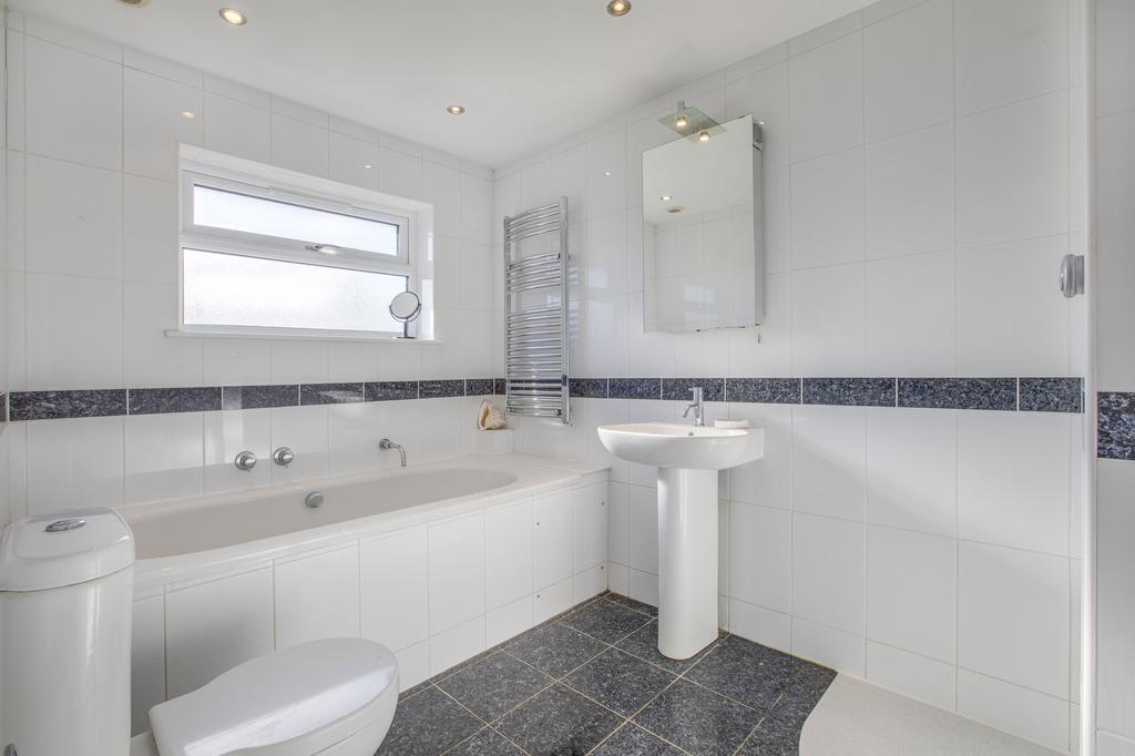 8 Mountain Ash, Marlow Bottom, SL7 3 PB (LOW RES)-1