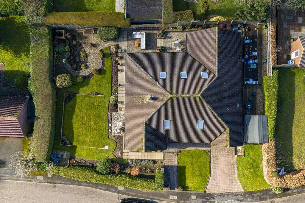 8 Mountain Ash, Marlow Bottom, SL7 3 PB (LOW RES)-3