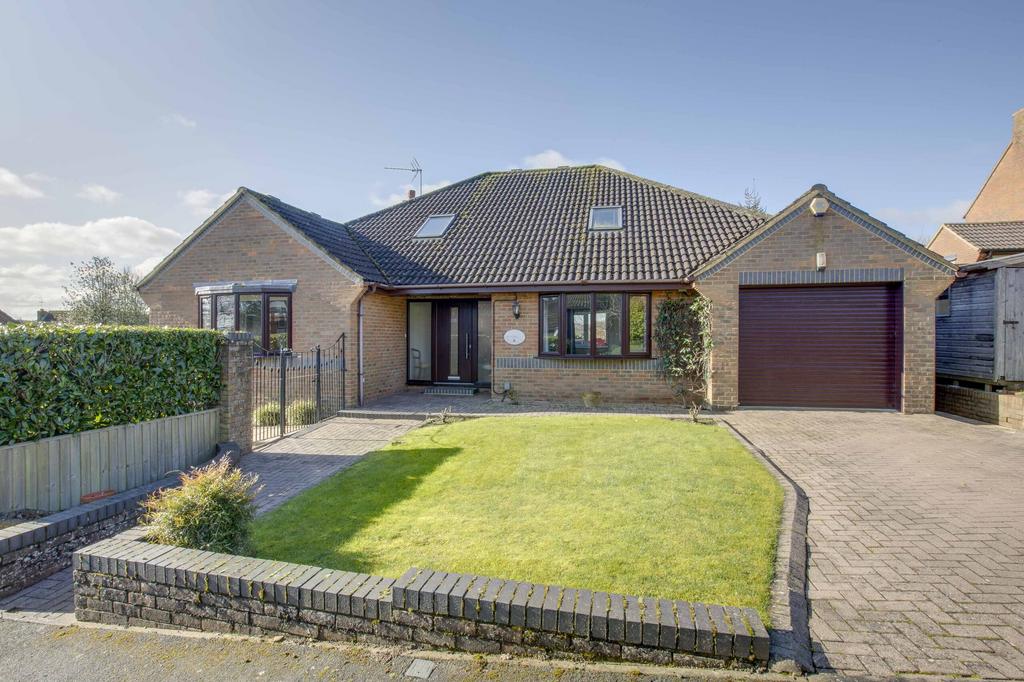 8 Mountain Ash, Marlow Bottom, SL7 3 PB (LOW RES)-1