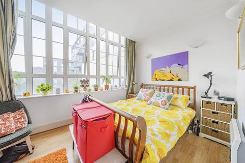 1 bedroom flat to rent, Grange Yard, Bermondsey, London, SE1