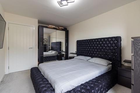 2 bedroom flat for sale, Sutton Road, Hammond Court, SS2