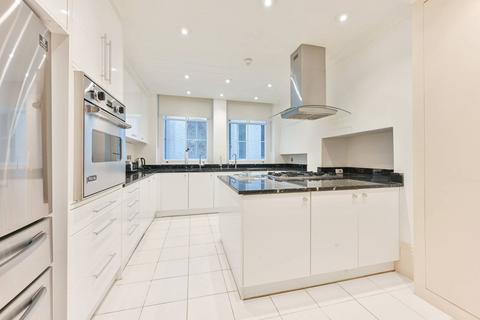 4 bedroom flat for sale, Kensington Road, Kensington, London, W8
