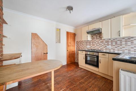 3, Ernest Cottages Kingston Road, Epsom, KT17 2DS