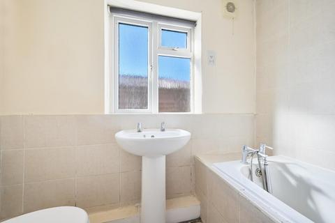 3, Ernest Cottages Kingston Road, Epsom, KT17 2DS