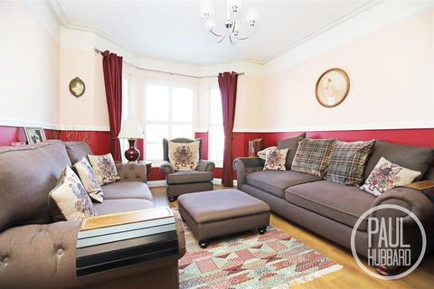 6 bedroom semi-detached house for sale, St. Margarets Road, Lowestoft, NR32