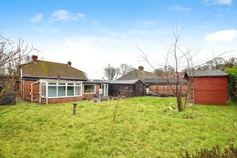 2 bedroom detached bungalow for sale, Northiam Road, Broad Oak