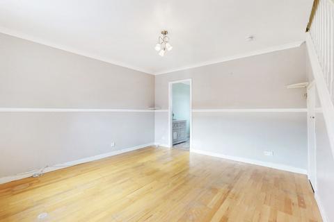 8 Southend Grove, Strathaven, ML10 6QS
