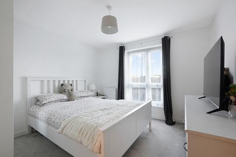 1 bedroom flat for sale, Church Street, Sittingbourne, ME10