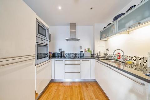 2 bedroom flat for sale, Ability Place, Millharbour, London, E14