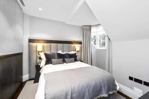 2 bedroom flat to rent, Bury Street, London, SW1Y