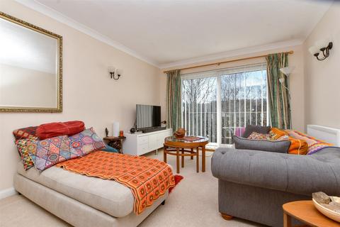 2 bedroom apartment for sale, Southview Road, Warlingham, Surrey