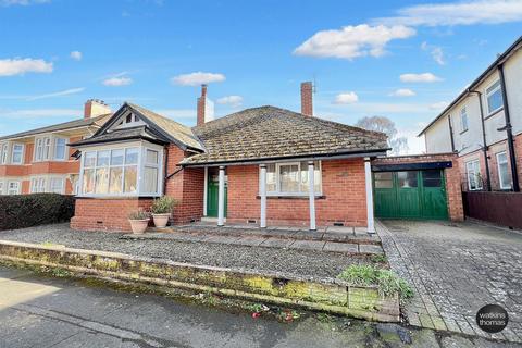 2 bedroom detached bungalow for sale, Ferndale Road, Kings Acre, Hereford, HR4