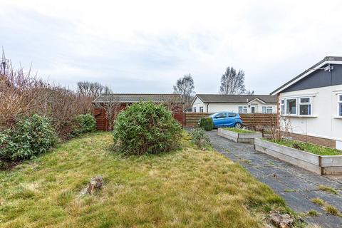 2 bedroom property for sale, 4 Rowan Brae, Springwood Village, Kelso TD5 8LW