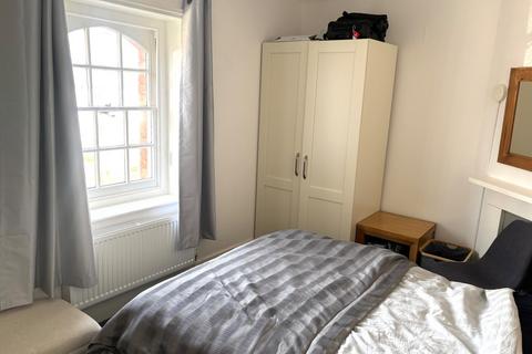 undefined, School Road, Hythe, Southampton, Hampshire, SO45 6BJ