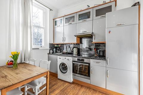 1 bedroom flat for sale, St. Pauls Road, London N1