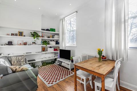 1 bedroom flat for sale, St. Pauls Road, London N1