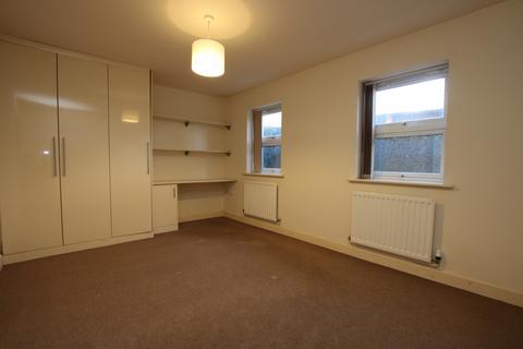 2 bedroom ground floor flat to rent, 23 Dayton Street, Rushden