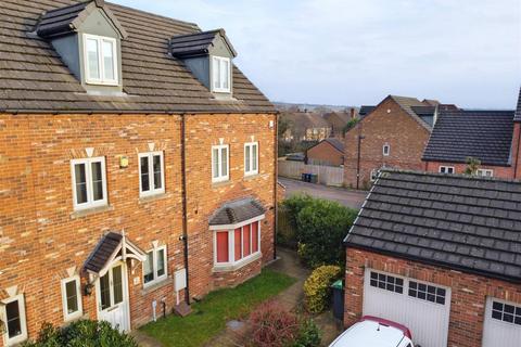 4 bedroom townhouse for sale, Betts Avenue, Hucknall