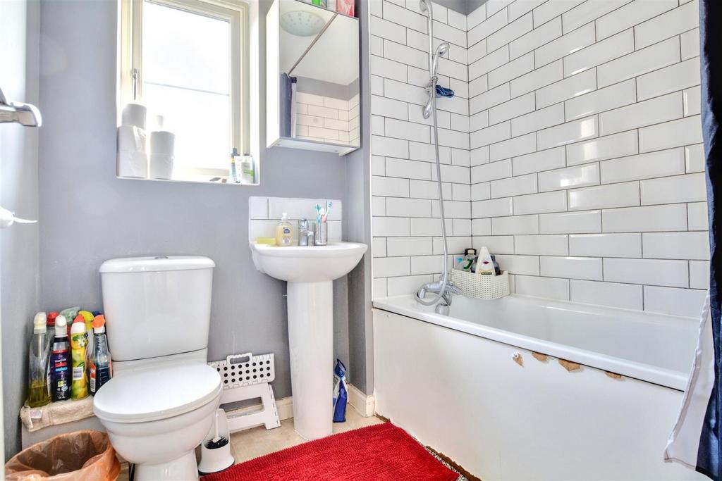 Bathroom.jpeg