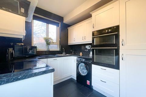 3 bedroom semi-detached house for sale, Higher Bents Lane, Bredbury