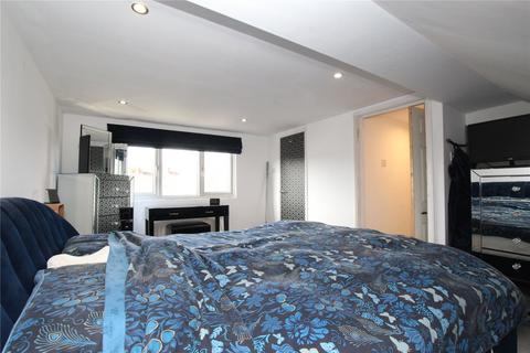 106 Woodbrook Road, London, SE2 0PA