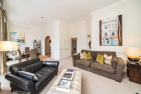 2 bedroom flat for sale, Moreton Close, London SW1V