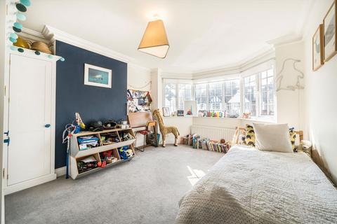 4 bedroom house for sale, Michelham Gardens, Strawberry Hill TW1