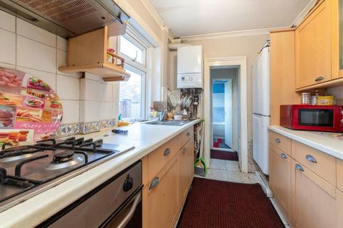 3 bedroom terraced house for sale, Inwood Road, Hounslow TW3