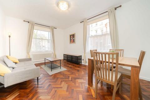 2 bedroom flat to rent, Tedworth Square, London SW3