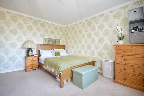 8 Beechmount Grove, Bristol, BS14 9DN