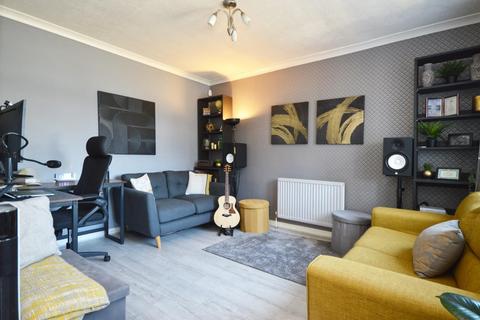 3 bedroom end of terrace house for sale, Beechmount Grove, Hengrove, Bristol