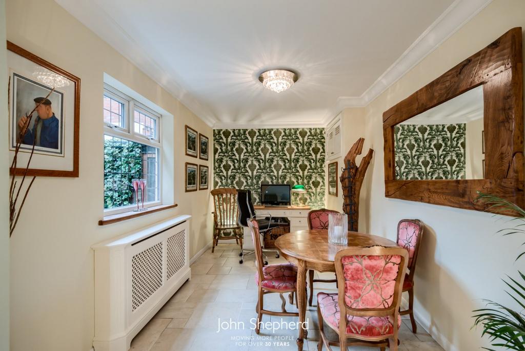 Breakfast Room