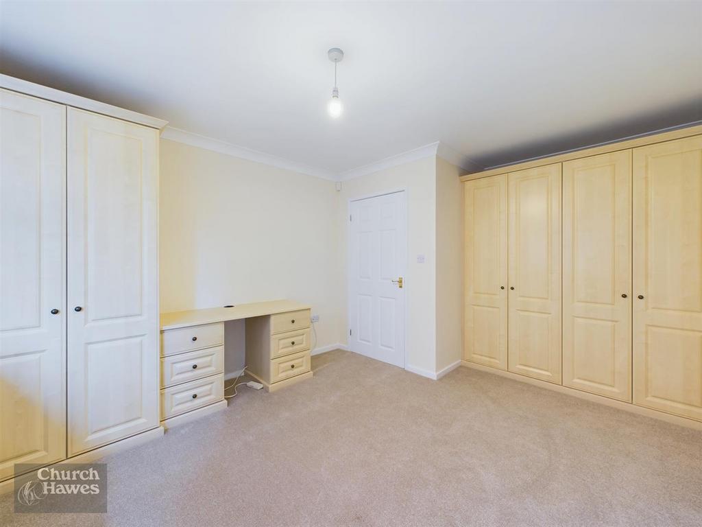 Annbedroom.jpg