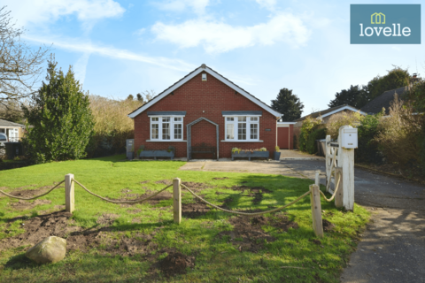 3 bedroom bungalow for sale, South Street, Scamblesby LN11