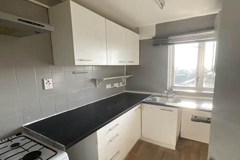 2 bedroom flat to rent, Fairwood court, 33 Fairlop road, Leytonstone