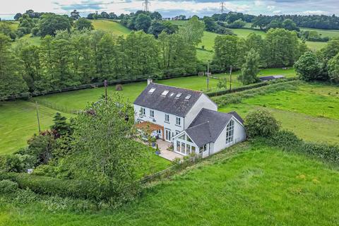 5 bedroom detached house for sale, Newborough End, Burton-on-Trent DE13