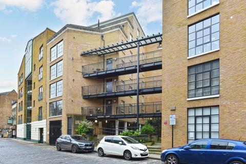 1 bedroom flat to rent, Merchant Court, Wapping Wall, London