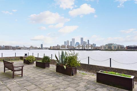 1 bedroom flat to rent, Merchant Court, Wapping Wall, London