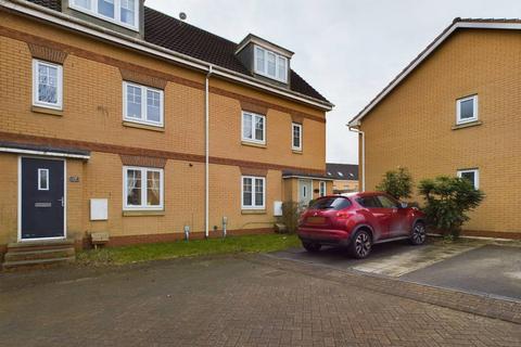 3 bedroom semi-detached house for sale, Parkland Crescent, Kingswood, HU7