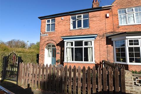 3 bedroom end of terrace house for sale, Pinfold Lane, Grimsby DN33