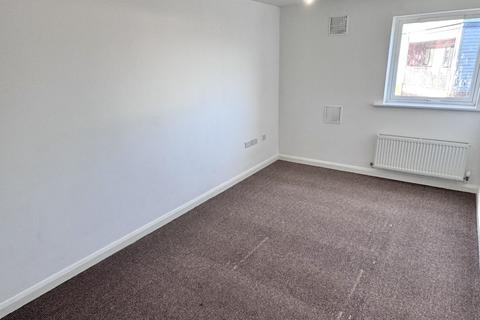 2 bedroom apartment to rent, 36 Clinton House Picton Street, Lincoln, Lincolnshire, LN6