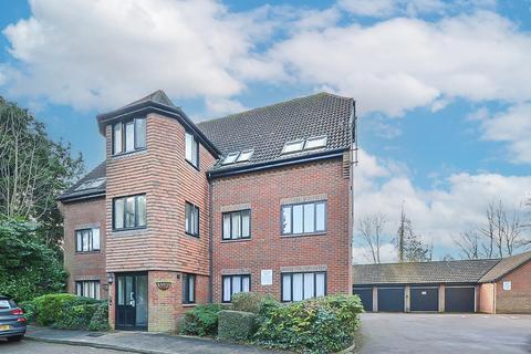 Sawyers Hall Lane, Brentwood