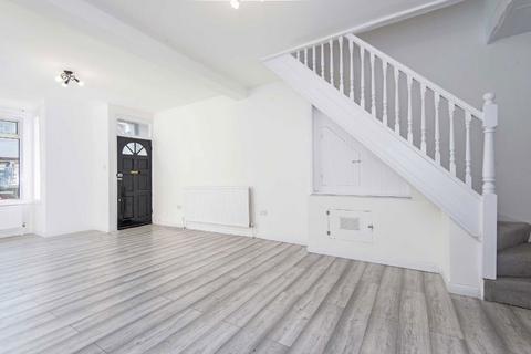 2 bedroom house for sale, Pulleyns Avenue, London E6